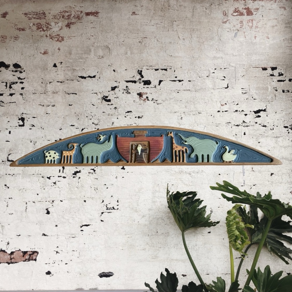 Hand Carved Wood Noah’s Ark Wall Hanging, Door Topper, By Chicken Creek Folk Art - Picture 8 of 12